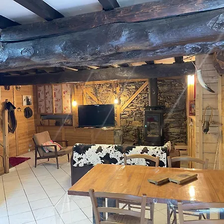 Grange Renovee, Pyrenees Ariegeoises, Haute Ariege 度假居 *