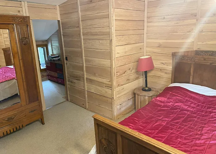 Grange Rénovée, Pyrénées Ariégeoises, Haute Ariège Hébergement de vacances Auzat